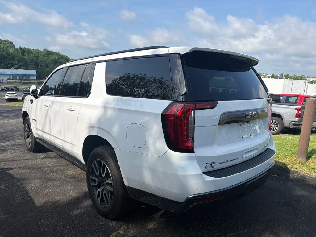 2021 GMC Yukon XL AT4