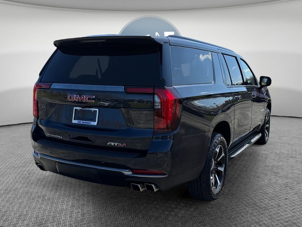 2025 GMC Yukon XL AT4