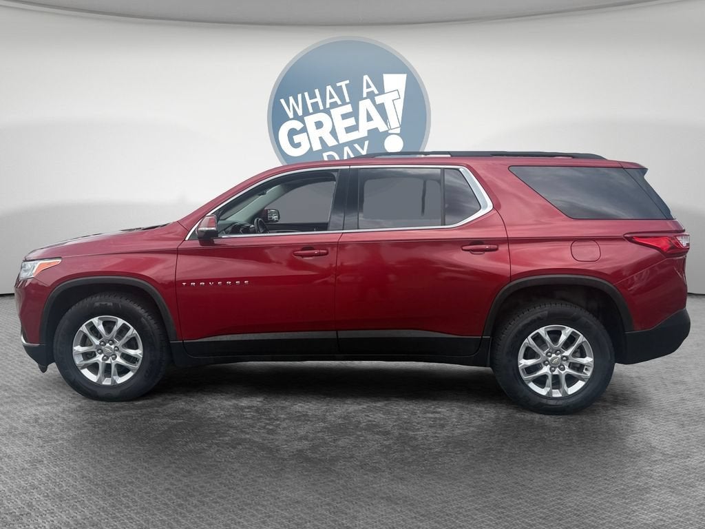 2020 Chevrolet Traverse LT Cloth