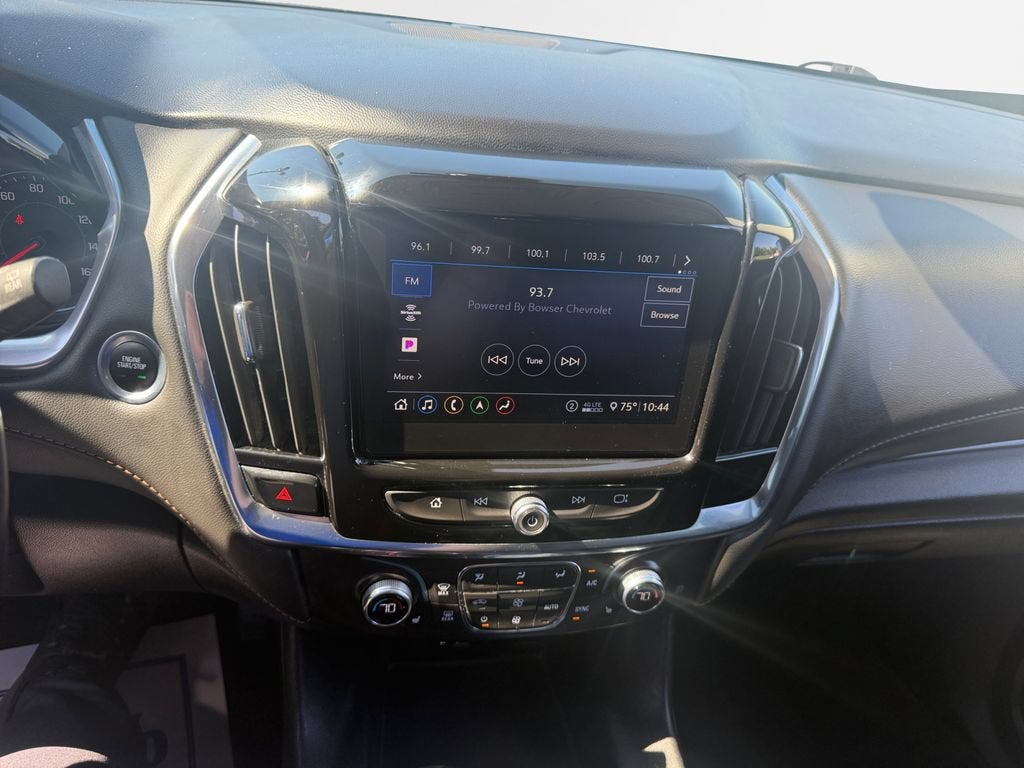 2021 Chevrolet Traverse LT Leather