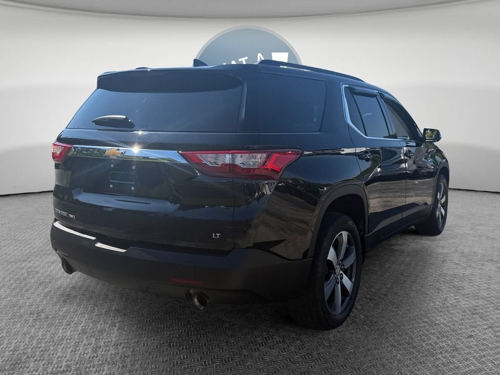 2021 Chevrolet Traverse LT Leather