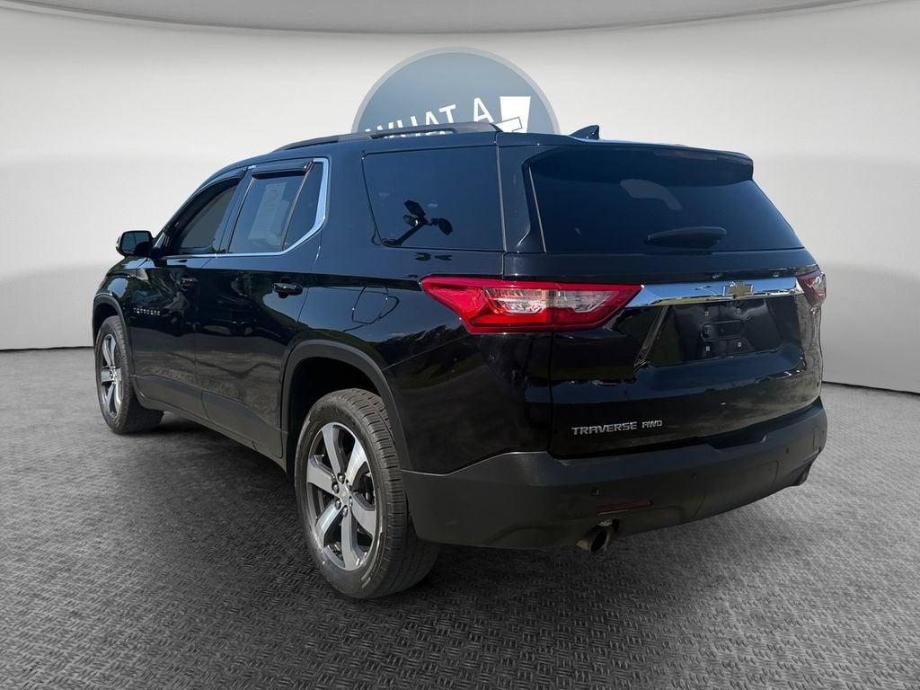 2021 Chevrolet Traverse LT Leather