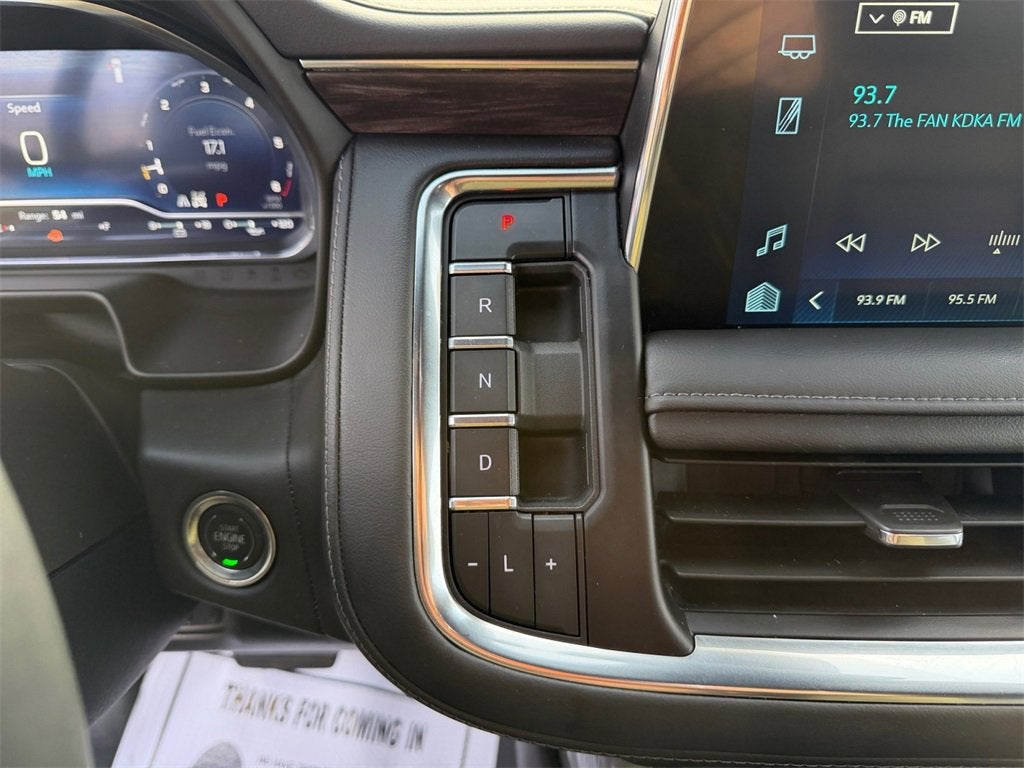 2024 Chevrolet Suburban LT