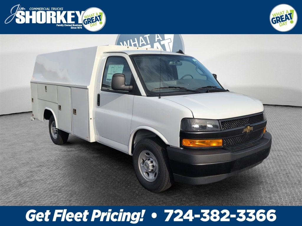 2024 Chevrolet Express Cutaway 3500 1WT