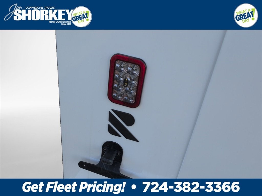 2024 Chevrolet Express Cutaway 3500 1WT