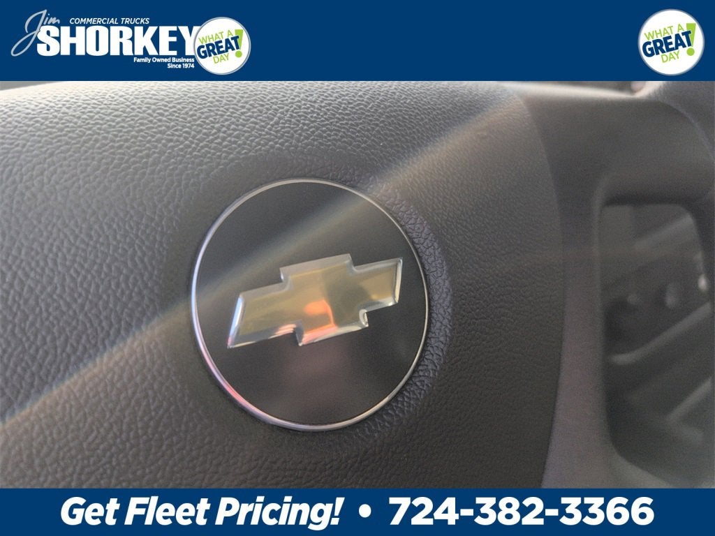 2024 Chevrolet Express Cutaway 3500 1WT