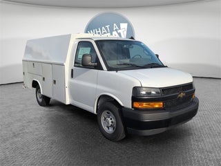 2024 Chevrolet Express Cutaway 3500 1WT