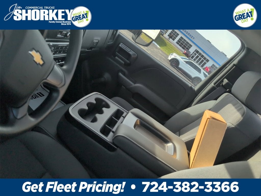 2025 Chevrolet Silverado 6500 HD Work Truck