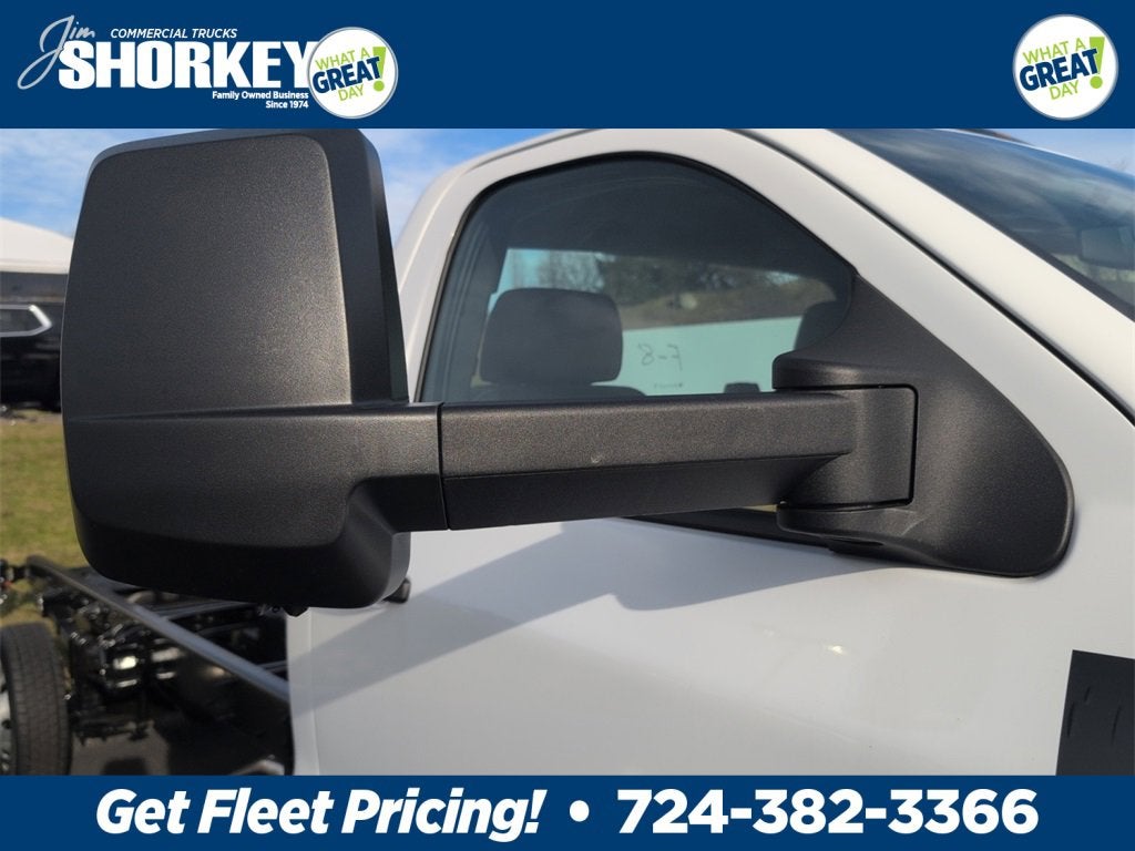 2025 Chevrolet Silverado 6500 HD Work Truck