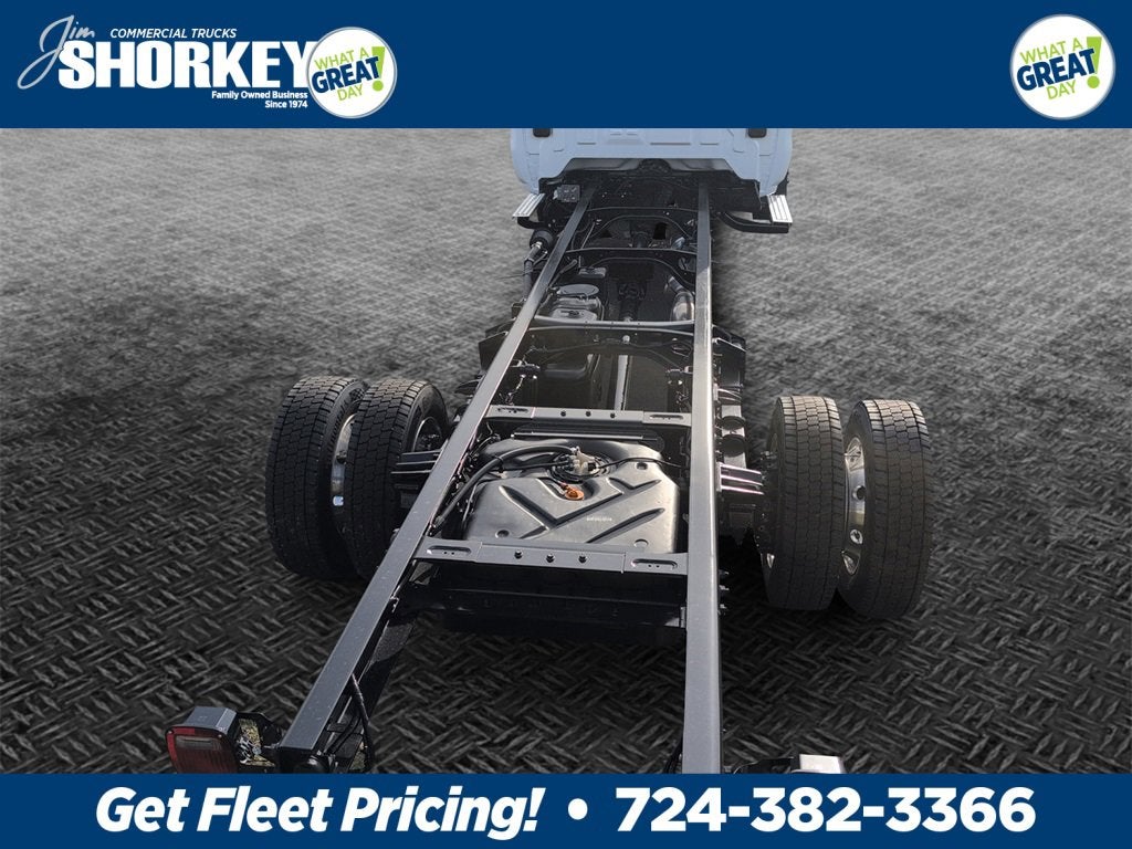 2025 Chevrolet Silverado 6500 HD Work Truck