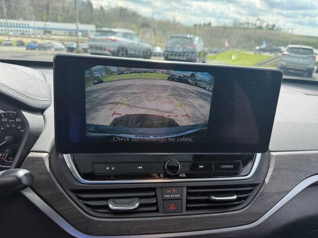 2024 Nissan Altima SV FWD