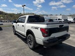 2024 Nissan TITAN Crew Cab PRO-4X 4x4