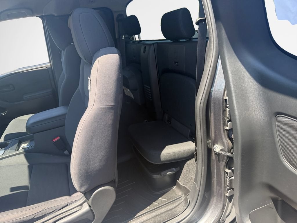 2022 Nissan Frontier King Cab S 4x4