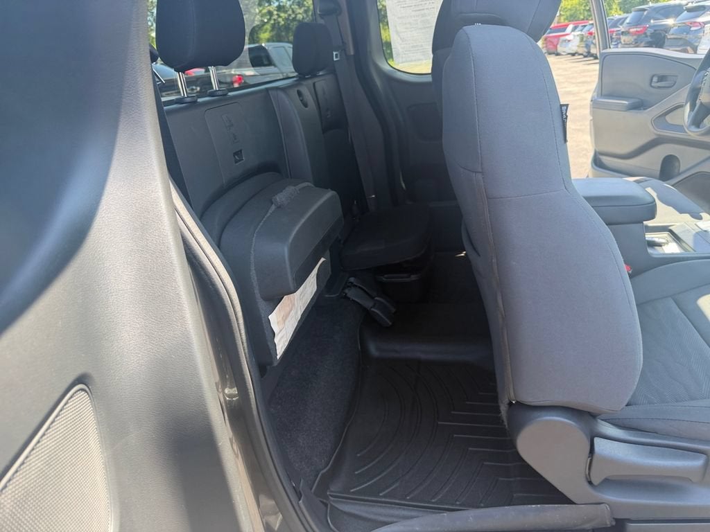 2022 Nissan Frontier King Cab S 4x4
