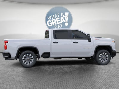 2026 Chevrolet Silverado 2500 HD Custom