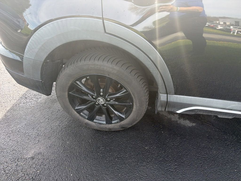 2018 Toyota RAV4 Adventure