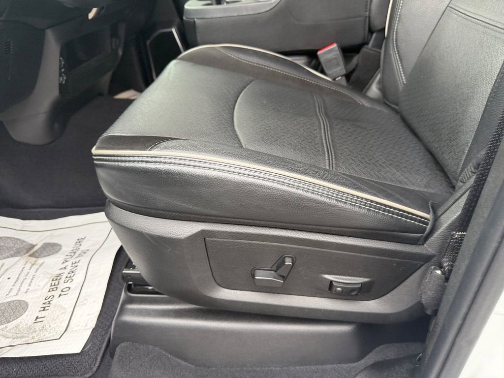 2024 RAM 2500 Laramie Crew Cab 4x4 6'4" Box