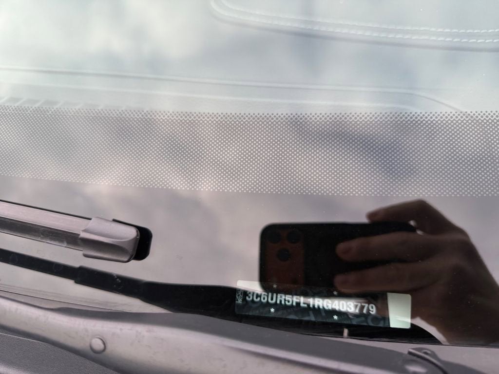 2024 RAM 2500 Laramie Crew Cab 4x4 6'4" Box