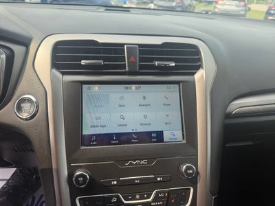 2020 Ford Fusion SE