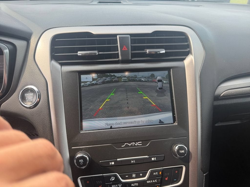 2020 Ford Fusion SE