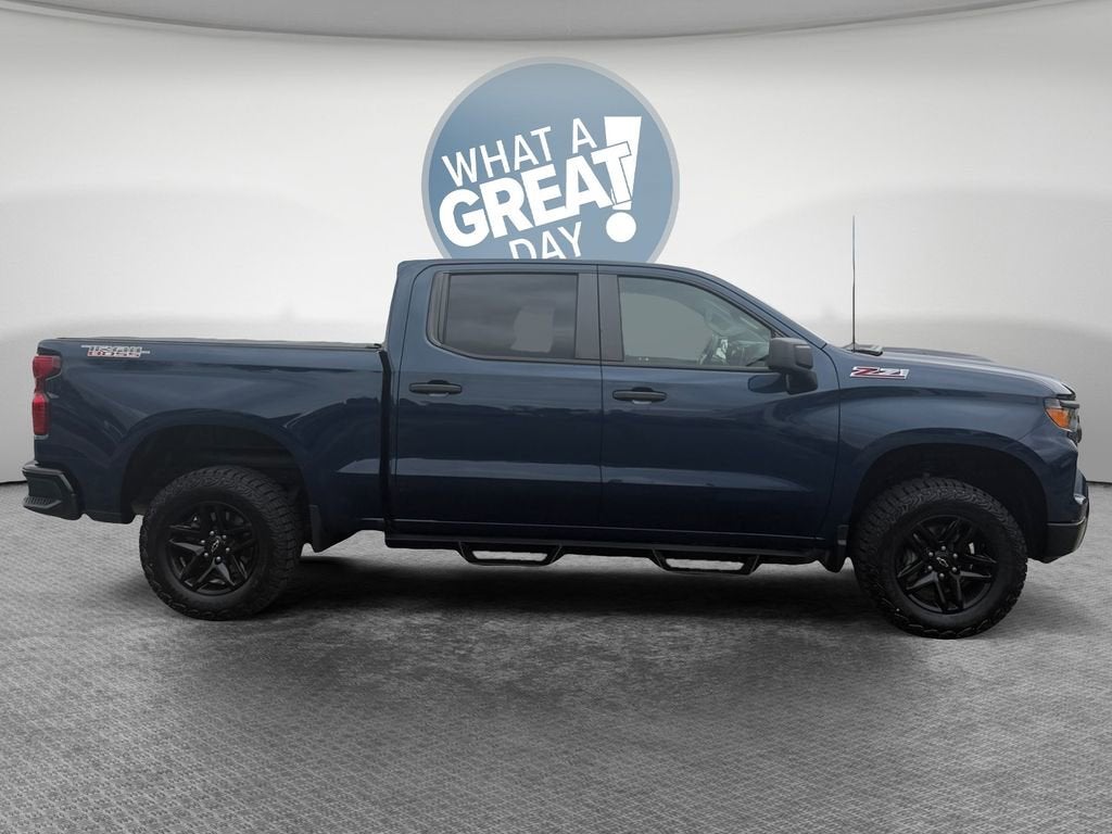 2022 Chevrolet Silverado 1500 Custom Trail Boss