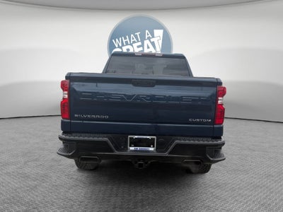 2022 Chevrolet Silverado 1500 Custom Trail Boss