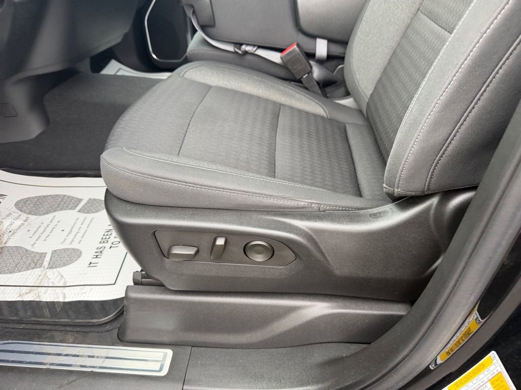 2022 Chevrolet Silverado 1500 LT (2FL)