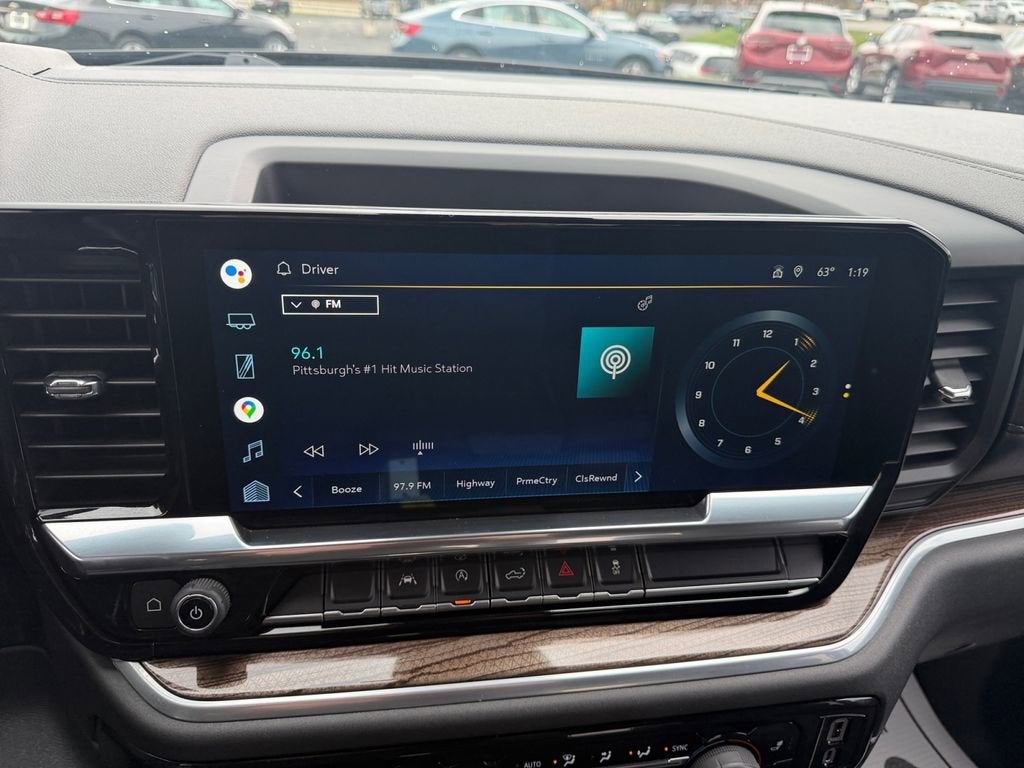 2022 Chevrolet Silverado 1500 LT (2FL)