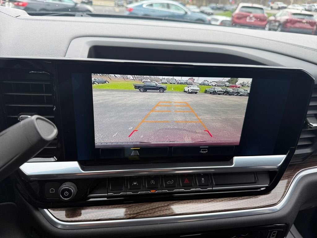 2022 Chevrolet Silverado 1500 LT (2FL)