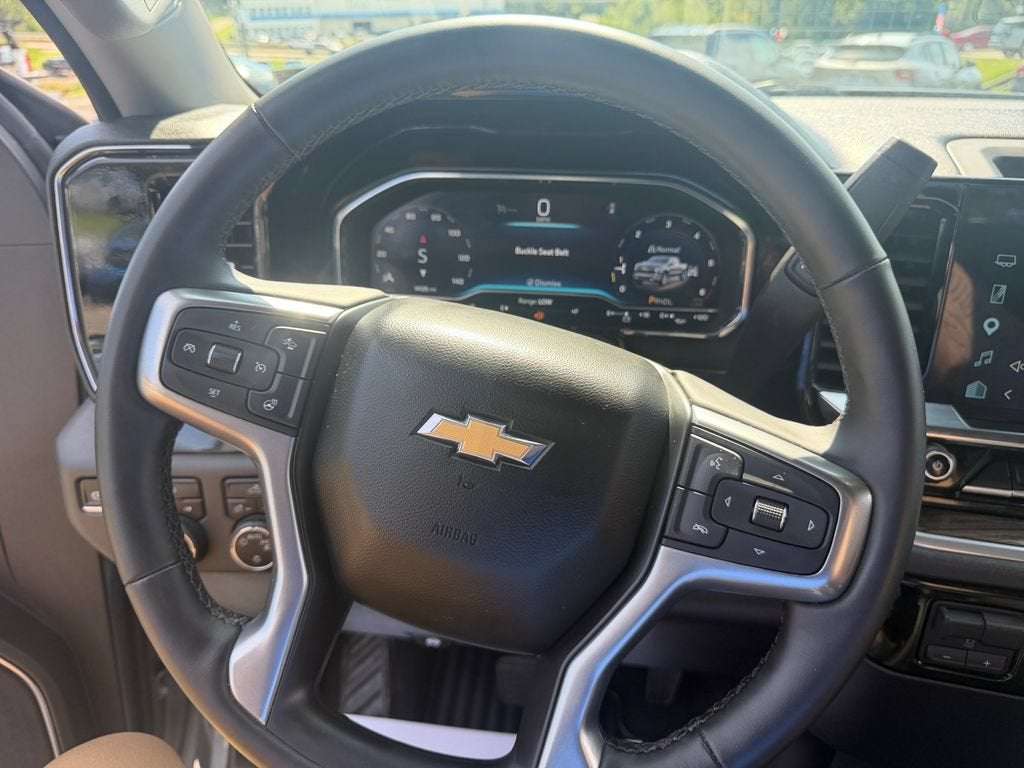 2025 Chevrolet Silverado 1500 LT (2FL)