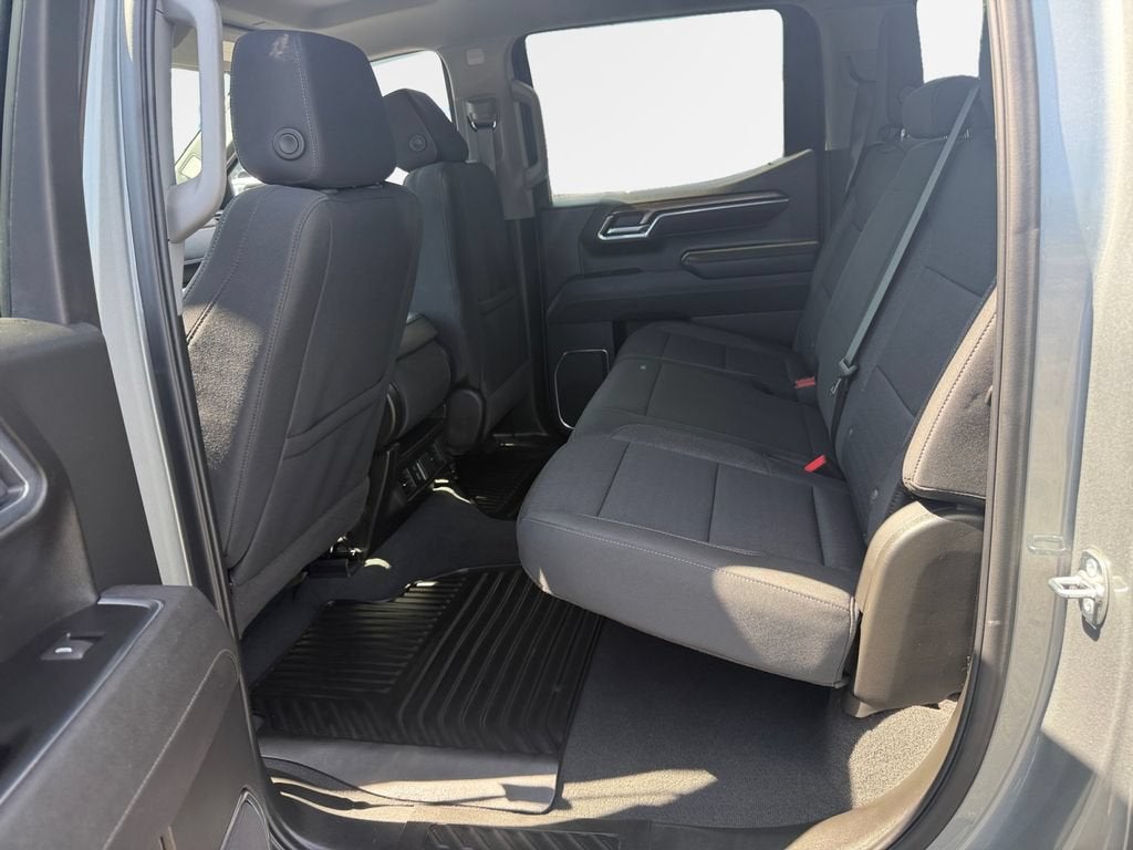 2025 Chevrolet Silverado 1500 LT (2FL)