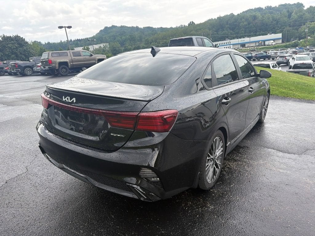 2022 Kia Forte GT-Line