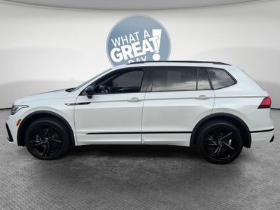 2023 Volkswagen Tiguan 2.0T SE R-Line Black