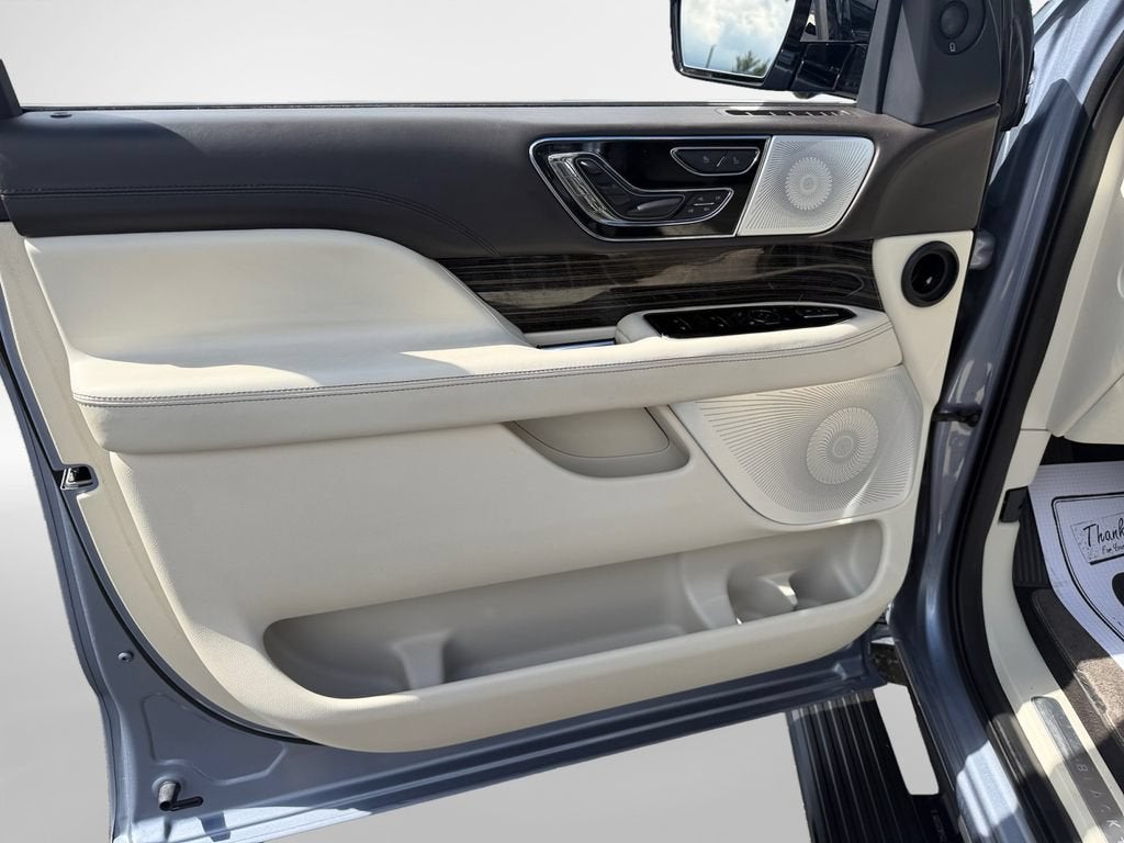 2024 Lincoln Navigator Black Label