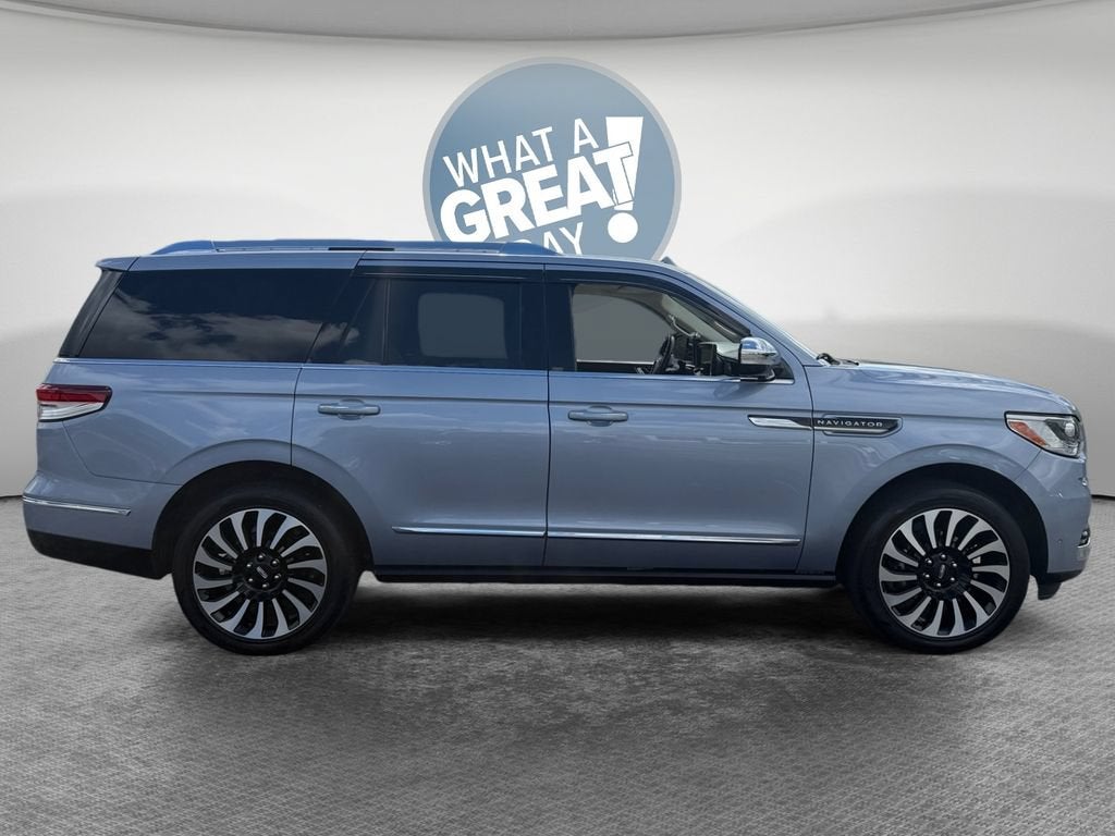 2024 Lincoln Navigator Black Label