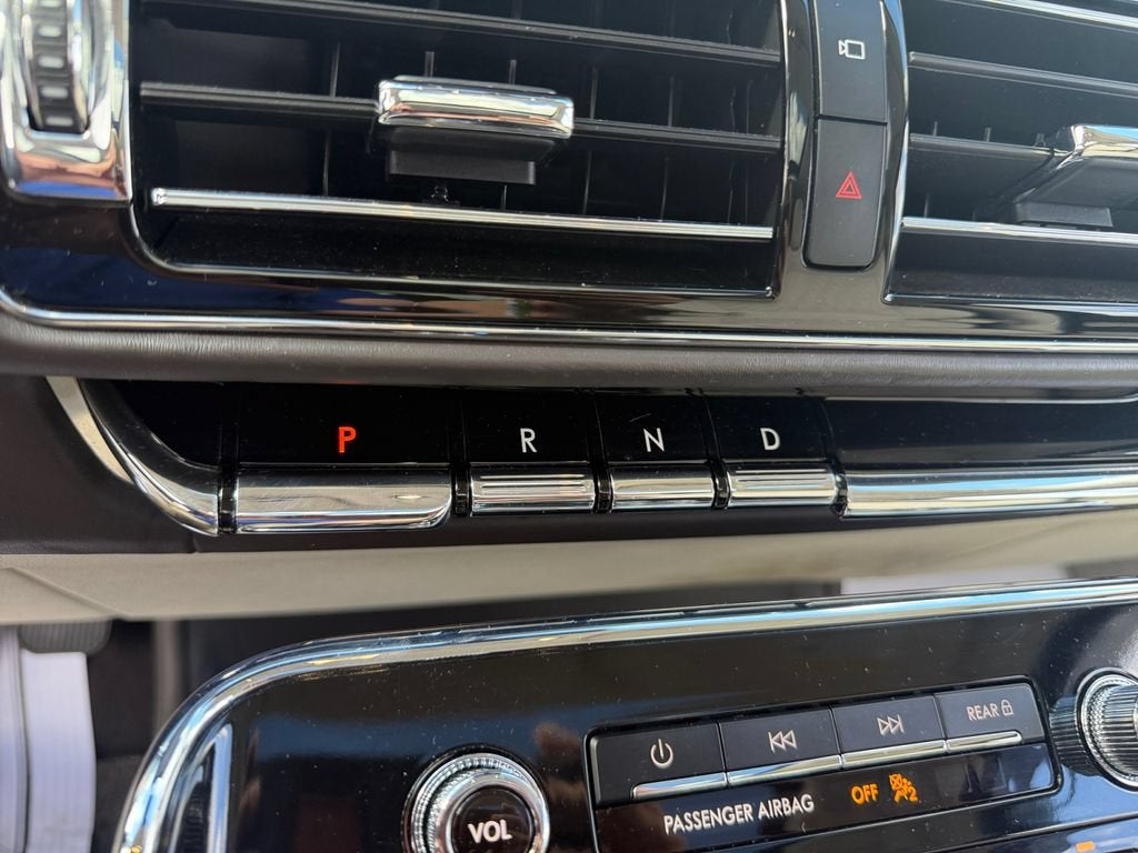 2024 Lincoln Navigator Black Label