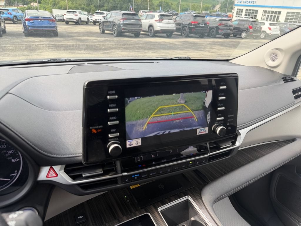 2024 Toyota Sienna Limited