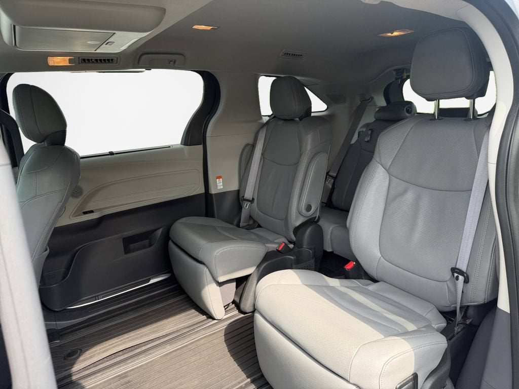 2024 Toyota Sienna Limited