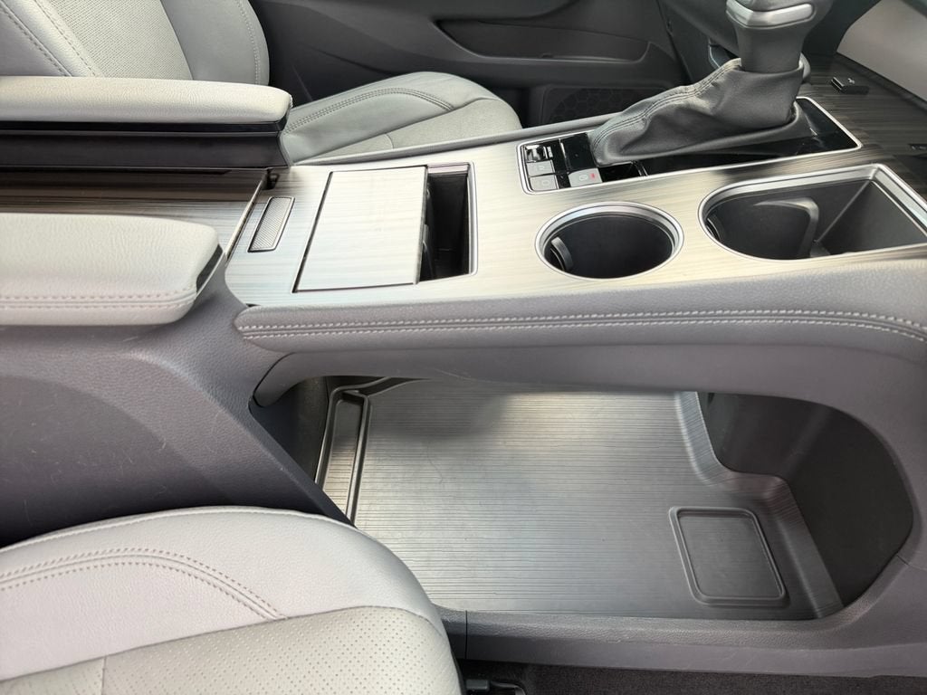 2024 Toyota Sienna Limited