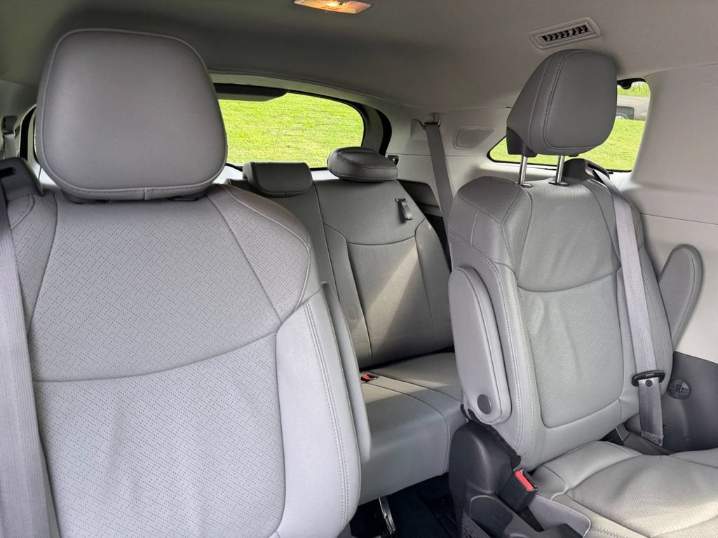 2024 Toyota Sienna Limited