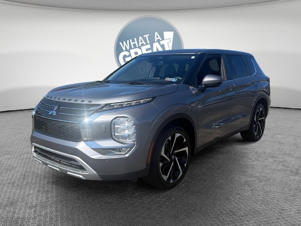 2022 Mitsubishi Outlander SE