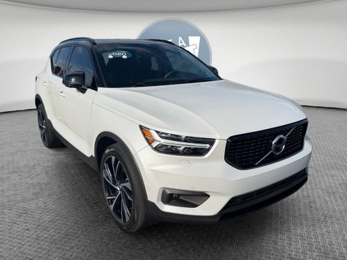 2020 Volvo XC40 T5 R-Design