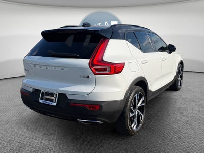 2020 Volvo XC40 T5 R-Design