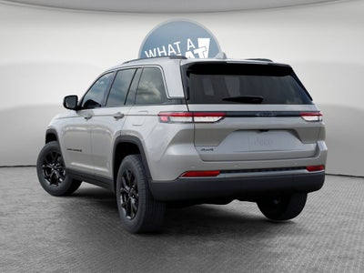 2026 Jeep Grand Cherokee Laredo Altitude