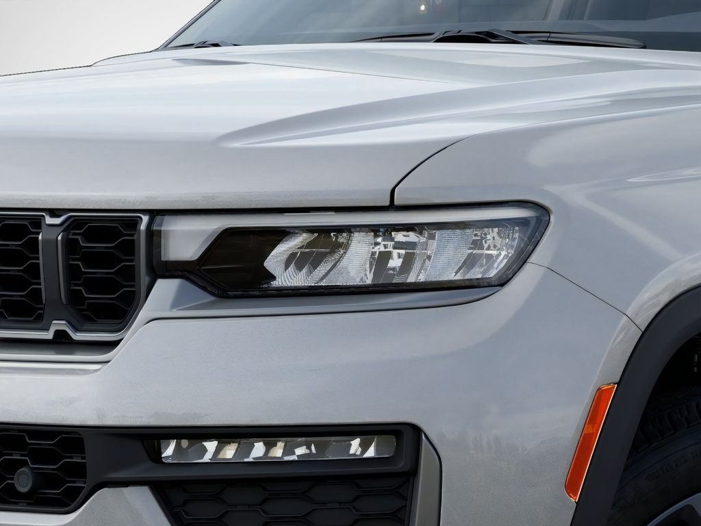 2026 Jeep Grand Cherokee 85th Anniversary Edition