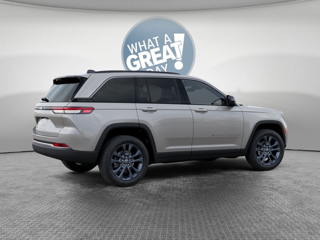 2026 Jeep Grand Cherokee 85th Anniversary Edition