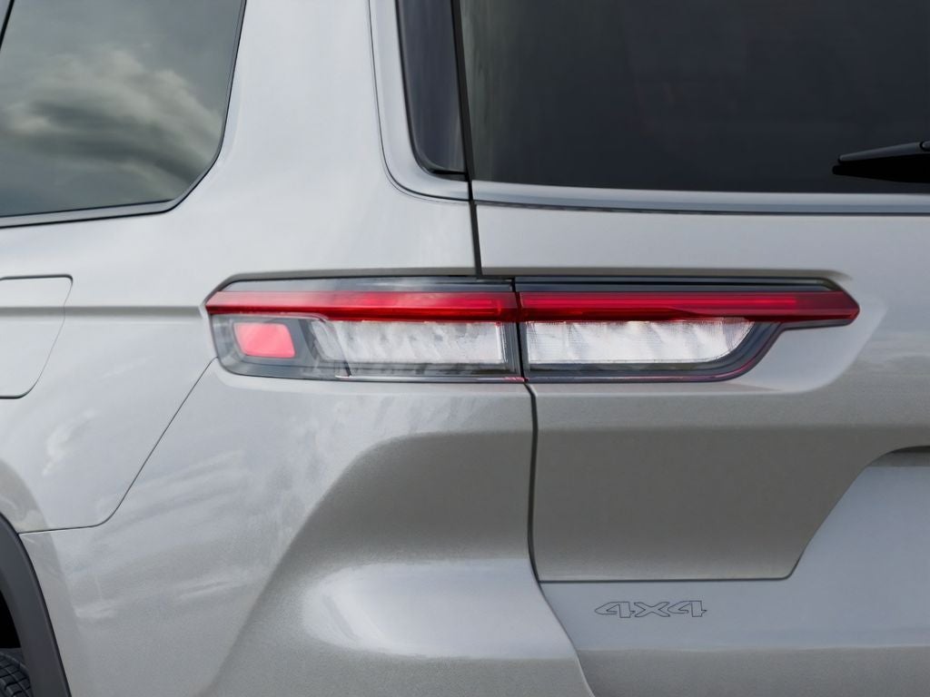 2026 Jeep Grand Cherokee 85th Anniversary Edition