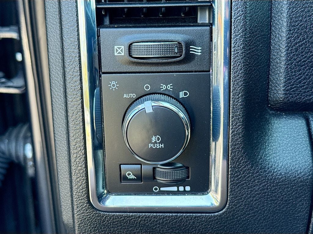 2015 RAM 1500 Laramie