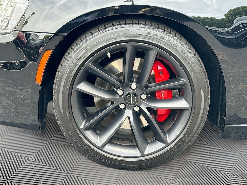 2023 Chrysler 300 C