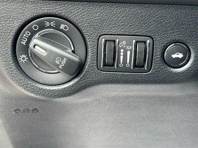 2023 Chrysler 300 C